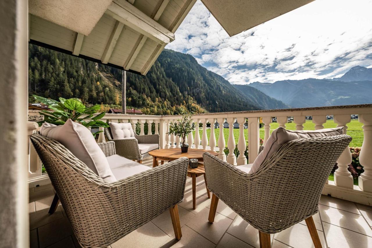 Gästehaus Wiesengrund&Apart Sporer Mayrhofen Exterior foto